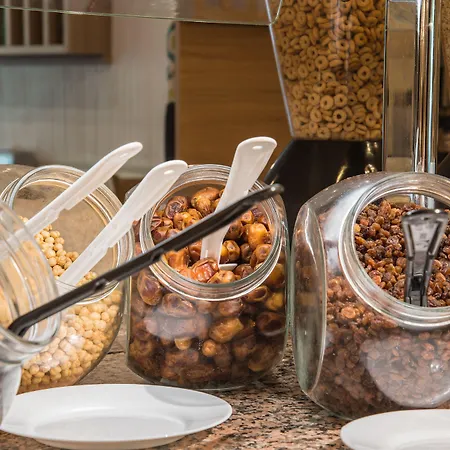 Marina Sands Boutique 奥布佐尔