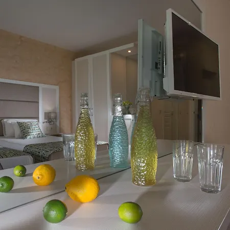 Отель Marina Sands Boutique 4*