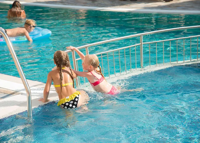 Marina Sands Boutique Hotel