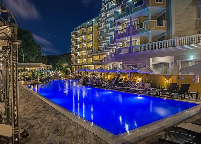 Marina Sands Boutique Obzor