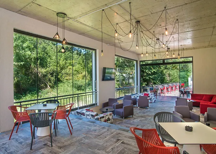 Marina Sands Boutique